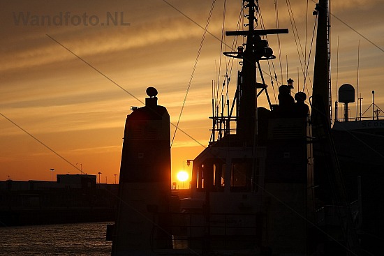 Ondergaande zon, Haringhaven, IJmuiden