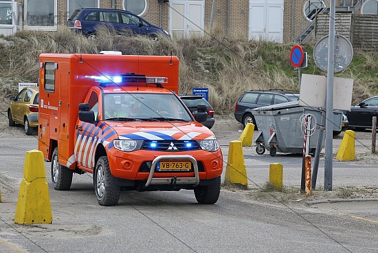 Overdracht nieuw strandvoertuig IJmuiden, IJmuiden aan Zee
