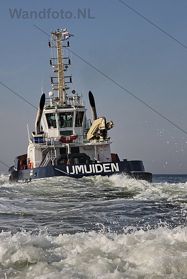Aankomst nieuwe sleepboot Triton, Noordzee, IJmuiden