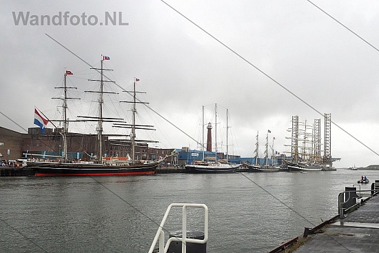 Trawlerkade, IJmuiden | 
Kvl 150818 1831290w.jpg | 
FotoKvL / Ko