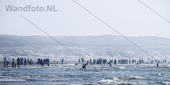 Strandbezoekers, Kennemerstrand - Grote Strand, IJmuiden aan Zee