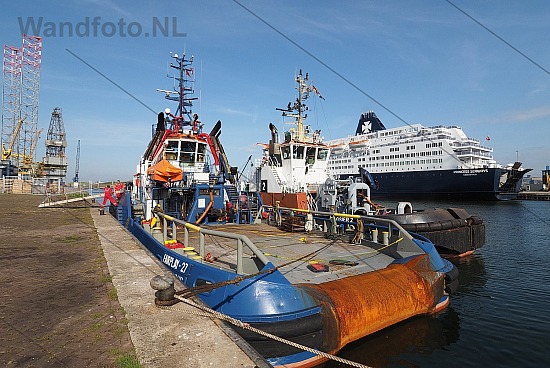 20180919 - 6 sleepboten in 3 uur tijd, Trawlerkade, IJmuiden (Fo