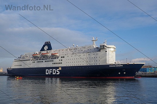Felison Terminal, IJmuiden | 
Cruiseferry Princess Seaways in ni