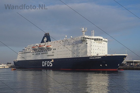 Felison Terminal, IJmuiden | 
Cruiseferry Princess Seaways in ni