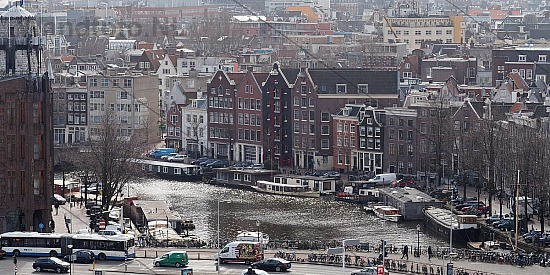 Grachtenpanden Kromme Waal, Het IJ - De Ruyterkade, Amsterdam