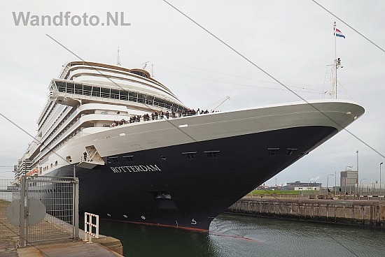 Cruiseschip Rotterdam, Noordersluis, IJmuiden