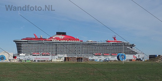 Cruiseschip Valiant Lady, Felison Cruise Terminal, IJmuiden (Fot