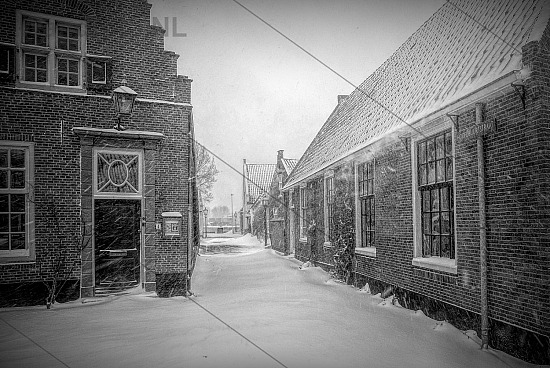 Eerste sneeuw van 2021, Hoofdbuurtstraat, Dorp Velsen