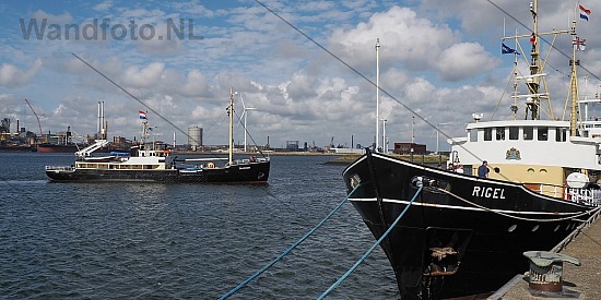 Korpsschepen Rigel en Zaandam, Cruisekade, IJmuiden (FotoKvL/21-