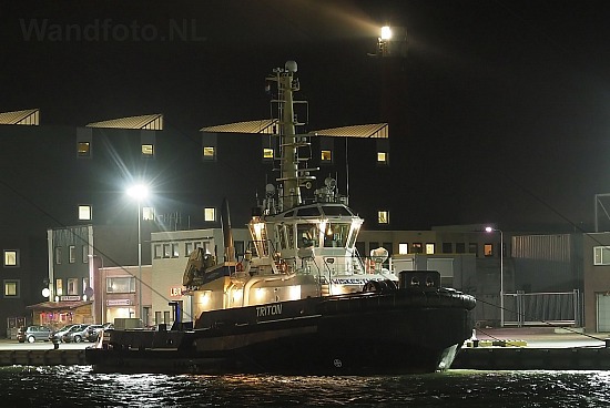 Sleepboot Triton, Loggerkade, IJmuiden