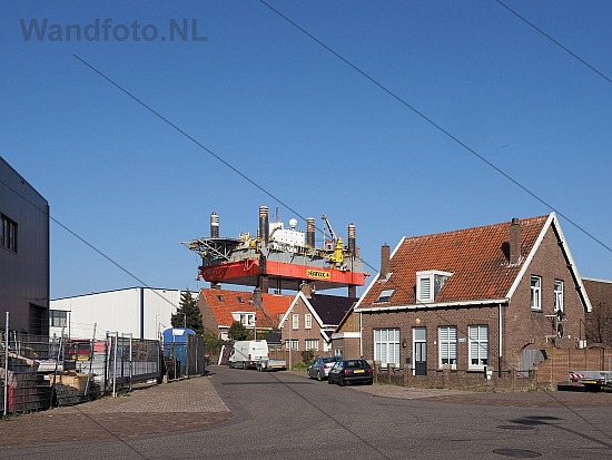 Self-elevating Jack-up Unit Seafox 4, Trawlerkade, IJmuiden