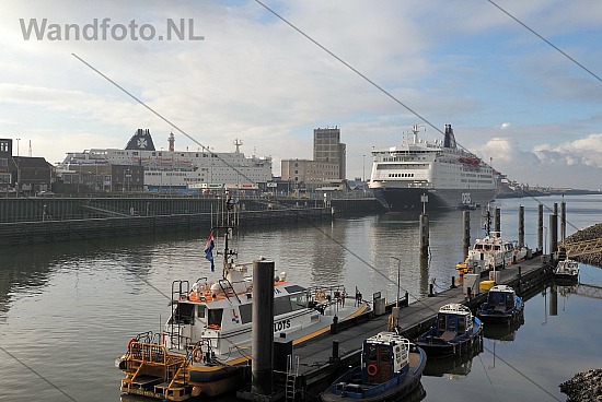 Cruiseferries King Seaways en Princess Seaways, IJmuiden
