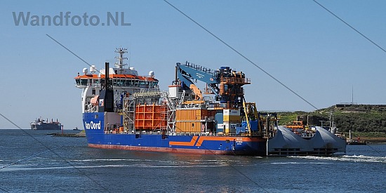 Kabellegger Nexus, Zuiderbuitenkanaal, IJmuiden (FotoKvL/15-08-2