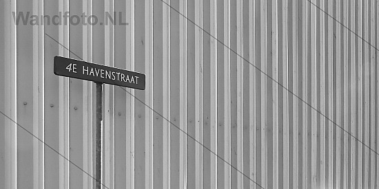 Straatnaambord, 4e Havenstraat, IJmuiden (FotoKvL/07-04-2024)
