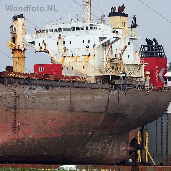 Afzinkbaar ponton Fjord met scheepswrak bulkcarrier OS 35, ADM-H