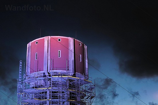 Steigers worden verwijderd van de watertoren, Dokweg, IJmuiden