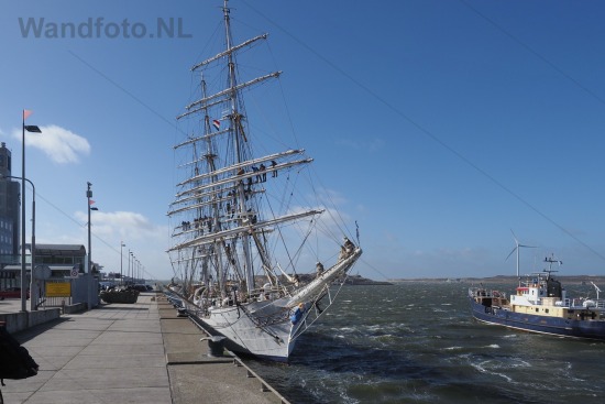 Training ship Christian Radich aan de Cruisekade, Cruisekade, IJ