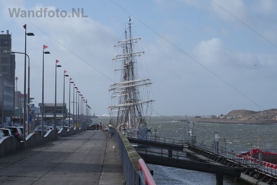 Training ship Christian Radich aan de Cruisekade, Cruisekade, IJ