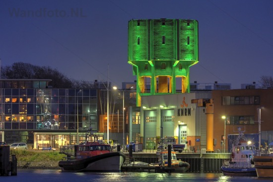 Watertoren verlicht tijdens de week van de Industriecultuur