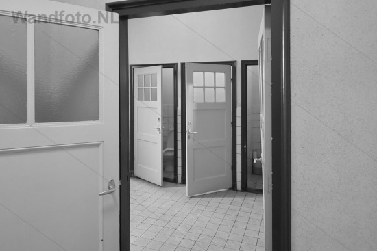 Toilettenfoto-2-JA--20845-bw.JPG