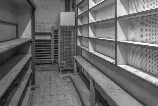 Kantinefoto-0-F--11840 1 2Monochrome3-bw.jpg