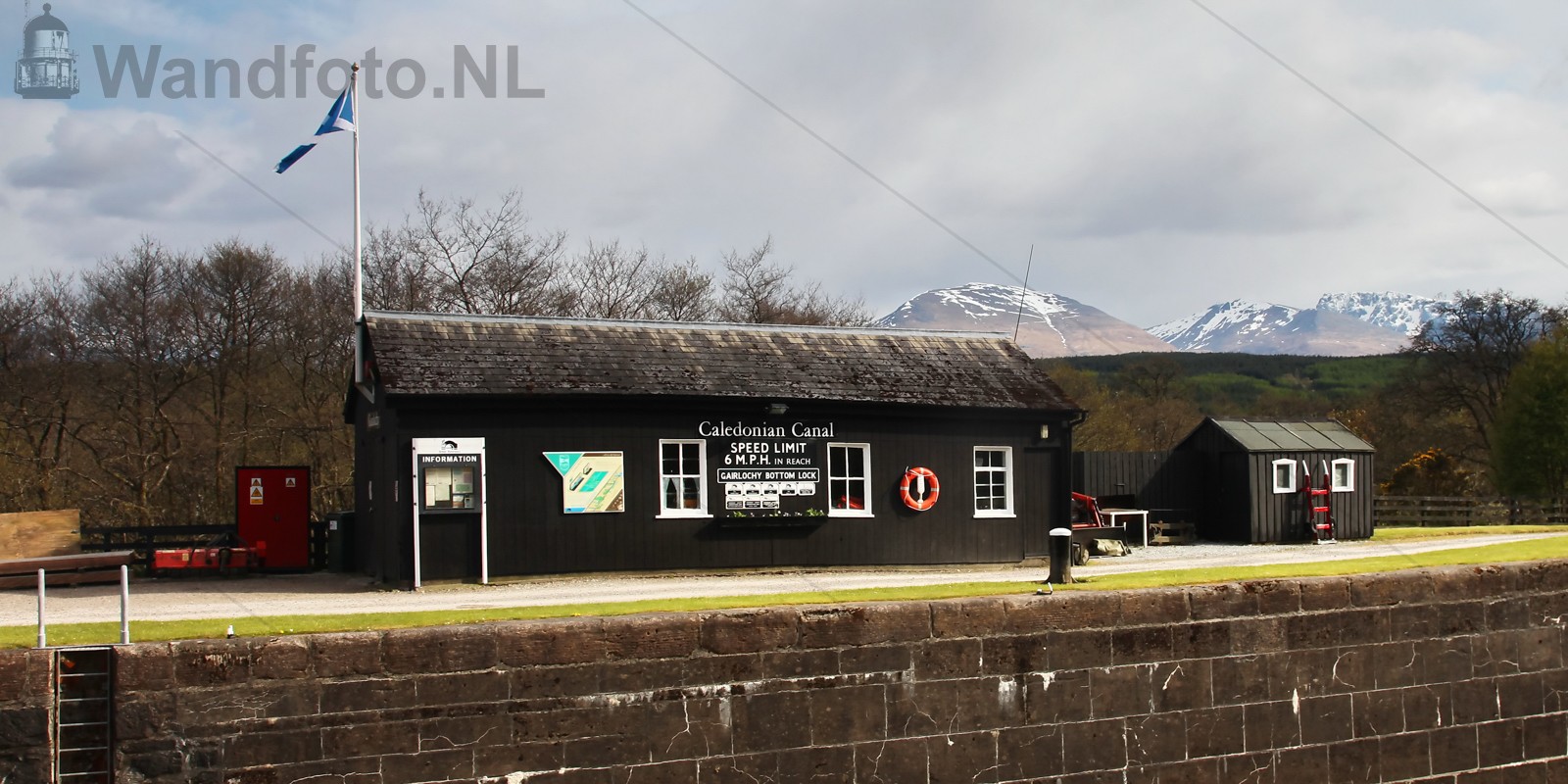 Gairlochy Bottom Lock