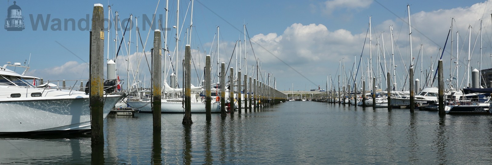Marina Seaport, IJmuiden aan ZeeSteigerNWFoto / Ko van Leeuwen