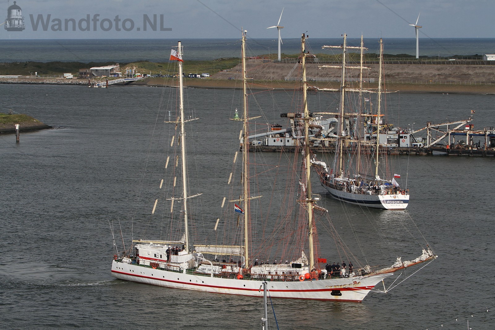 Barkentijnen Iskra en Pogoria - Havenfestival  2010