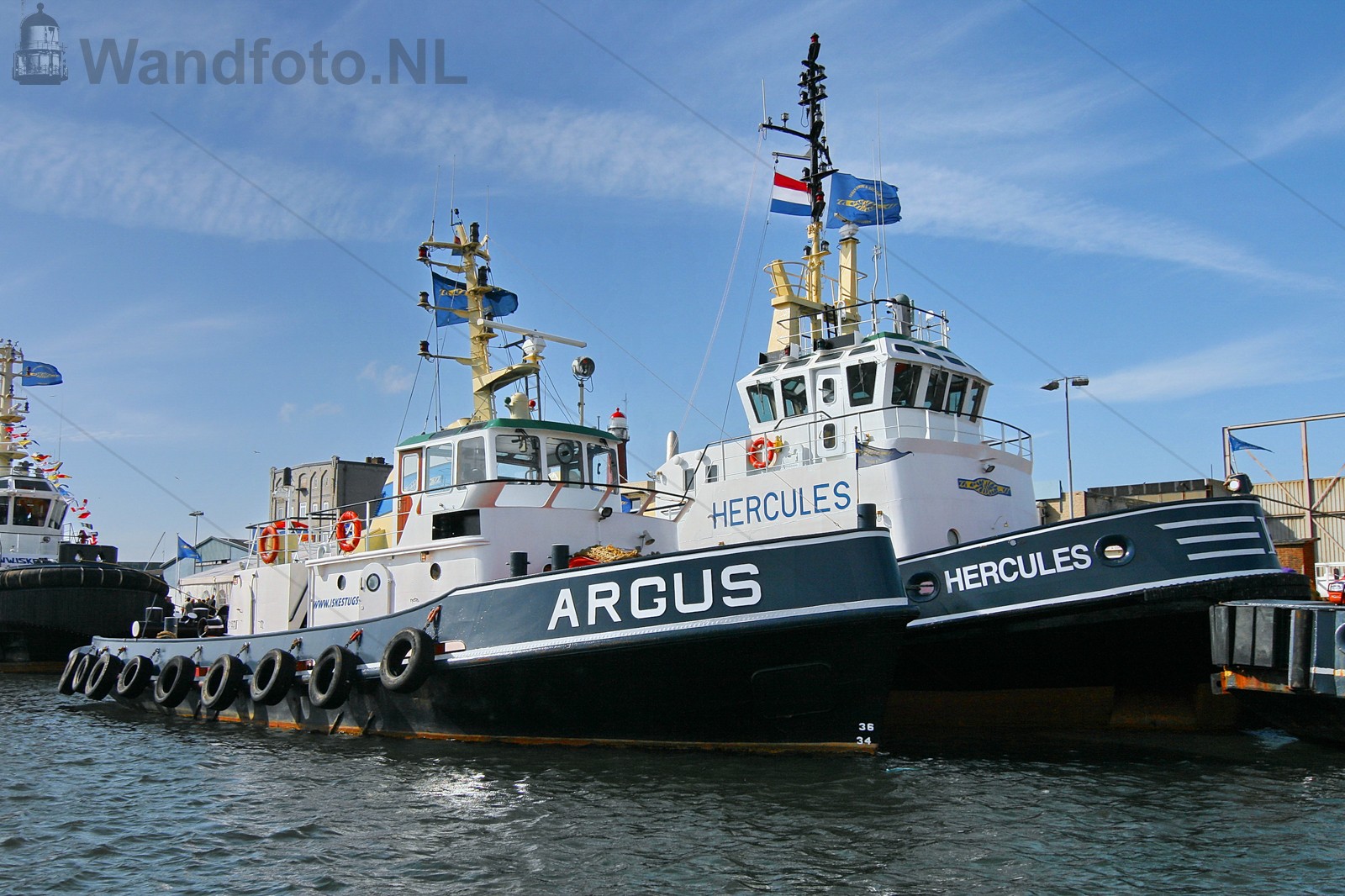 Doop van de sleepboot Triton van Iskes