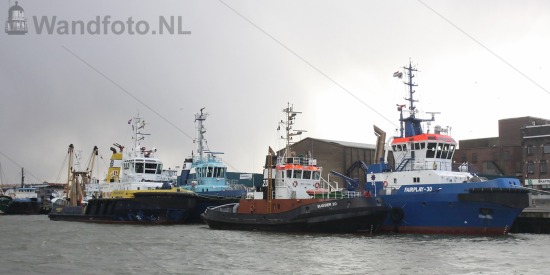 --aspectratio, --datums, --locaties, --maritieme fotografie, --nld-landcode, --soort-foto, --transport-scheepvaart, --transport-scheepvaart-sleepboten, --transport-scheepvaart-vaartuigen-schepen, --transport-transport, -2x1, 2008-jaar, 200811, 20081122, Wandfoto-NL, europa-continent, horizontale foto, ijmond-regio, ijmuiden-plaats, kennemerland-regio, liggende foto, nederland-land, noord-holland-provincie, sleepboot braveheart, trawlerkade, upload-20260526, velsen-gemeente