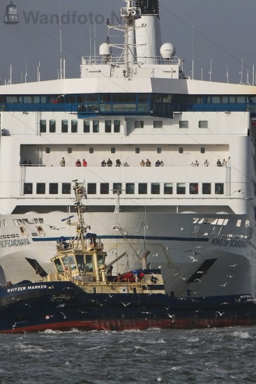 Cruiseferry King of Scandinavia verlaat de Felison Terminal in