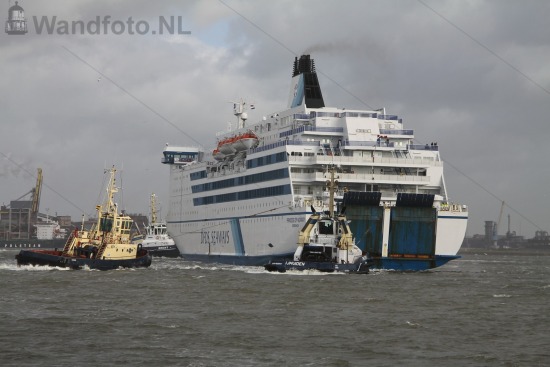 Ferry Princess of Norway komt binnen met stormweer