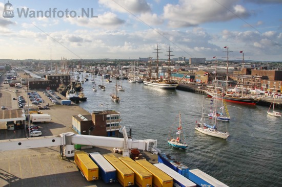 Overzicht, Vissershaven, Havenfestival IJmuiden 2010 (FotoKvL/19