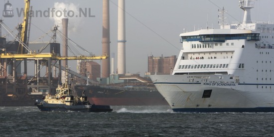 Cruiseferry King of Scandinavia verlaat de Felison Terminal in