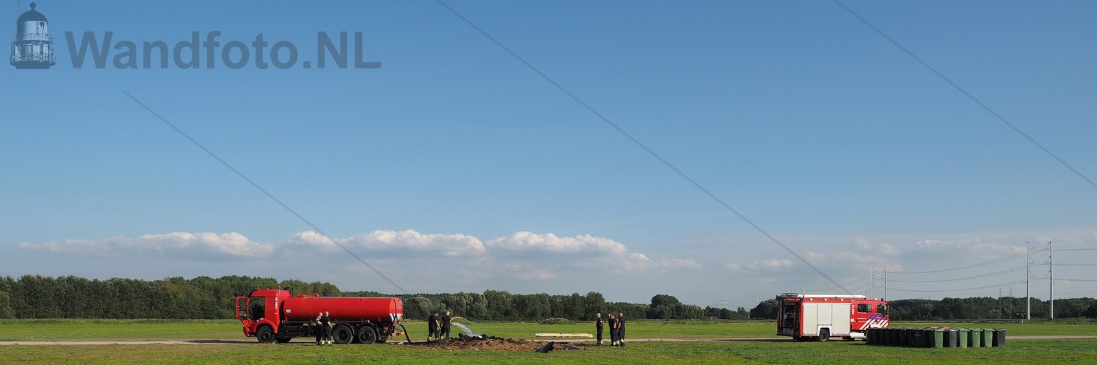 Buitenbrand vuilnis-hooi
