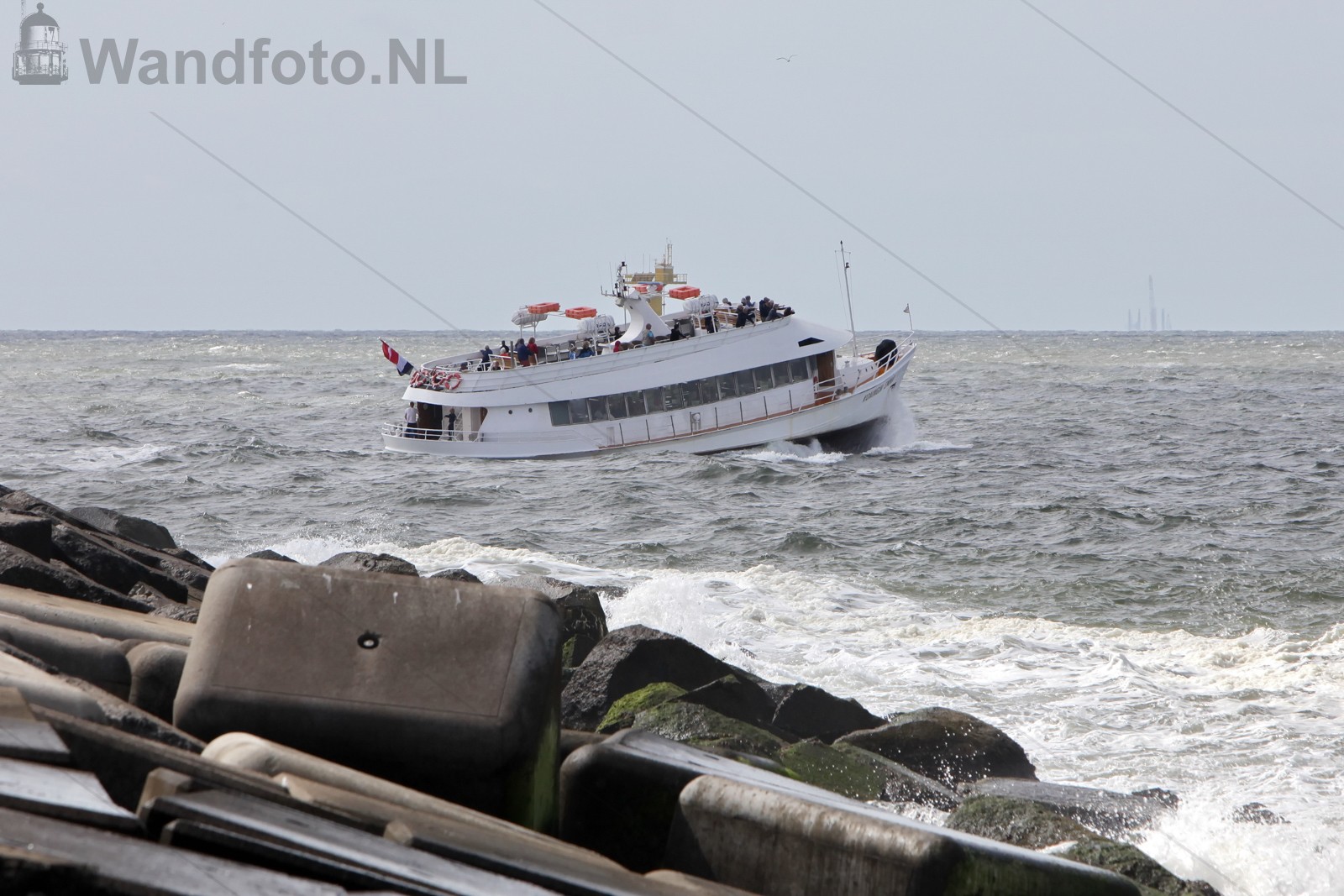 Rondvaartboot Koningin Emma