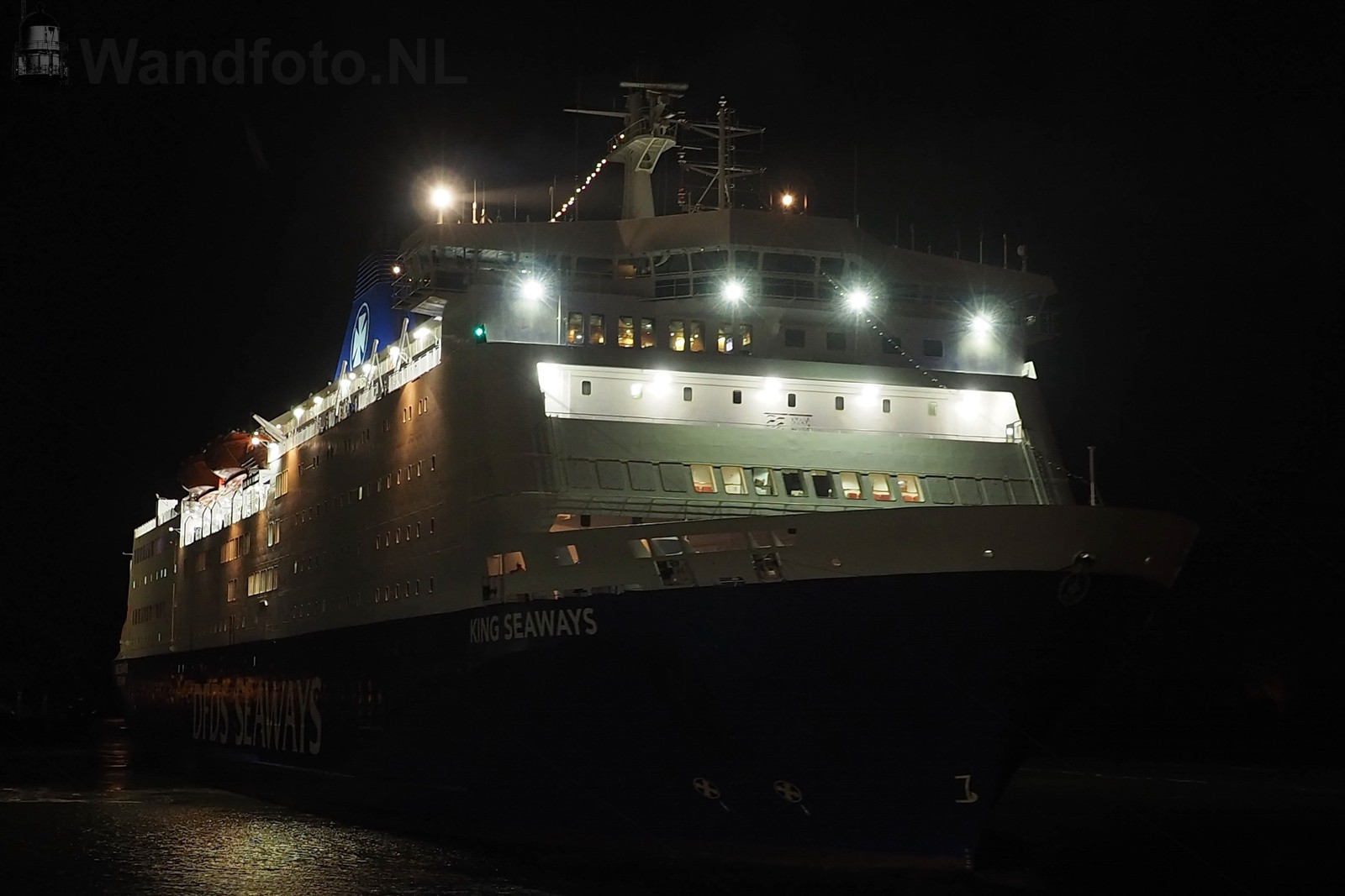 Felison Terminal - Cruisekade | DFDS-ferries naar Amsterdam om