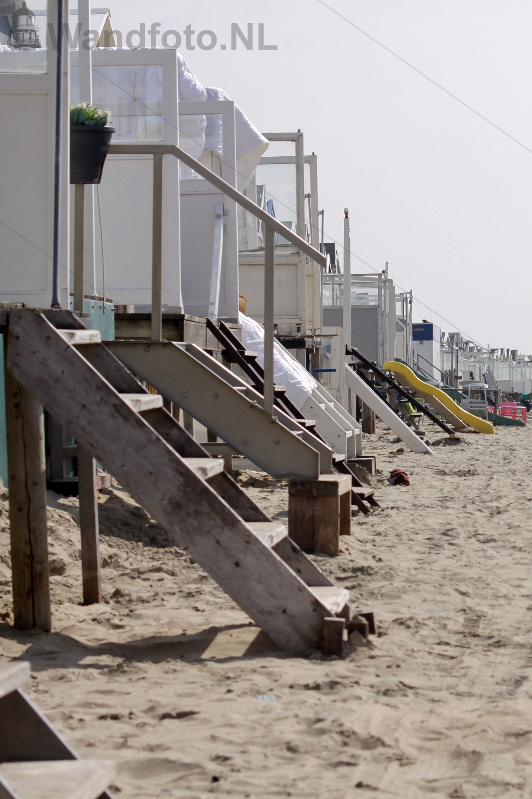 Strandhuisjes tijdens de opbouwperiode