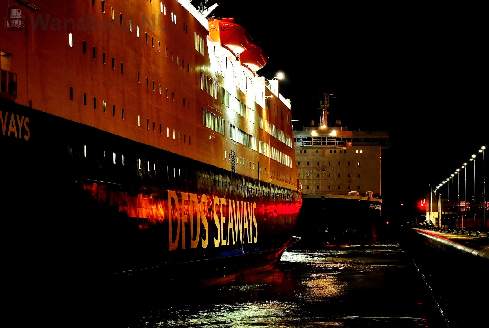 Noordersluis | DFDS-ferries naar Amsterdam om Nieuwjaar te vier