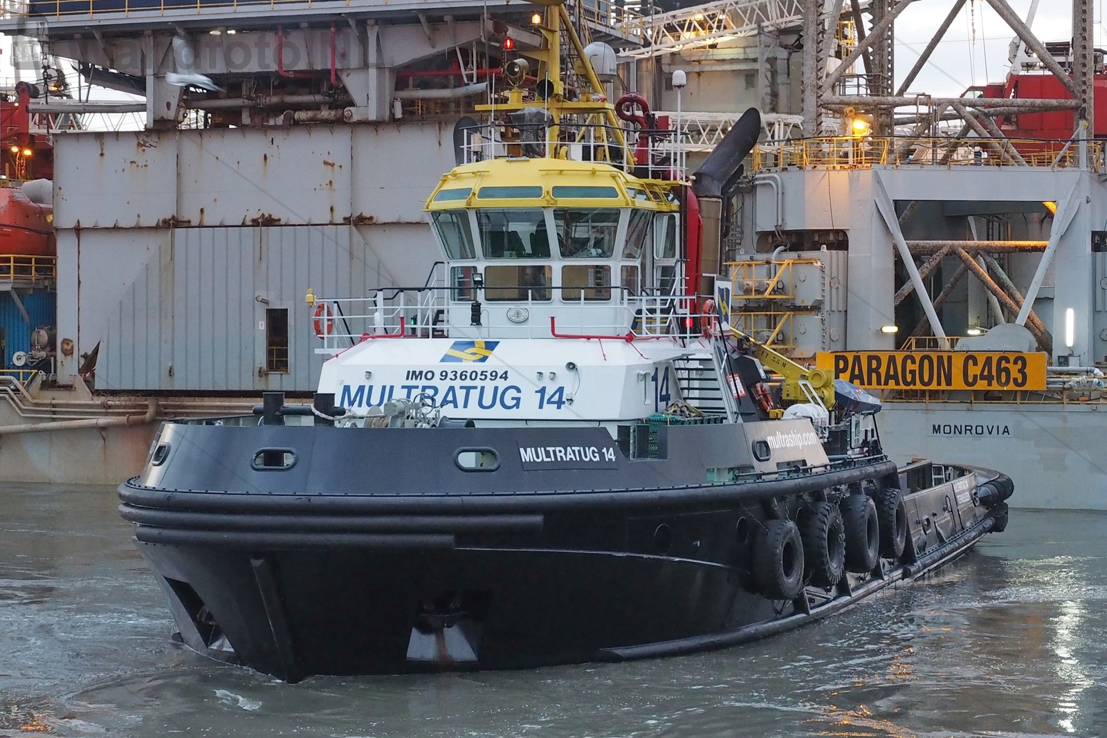 Aankomst booreiland Paragon C483