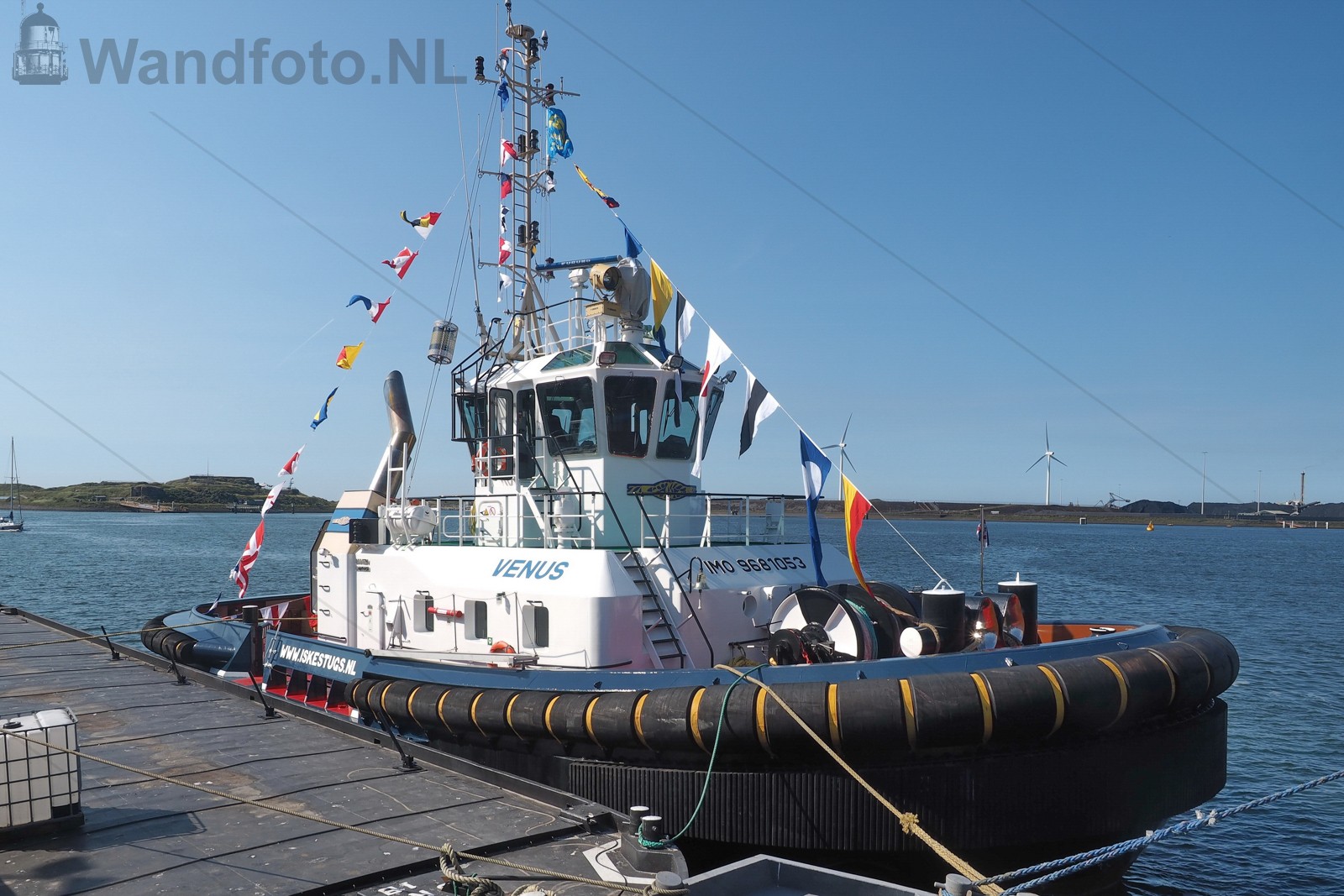 Doop van de sleepboten Svitzer Amstel en Venus