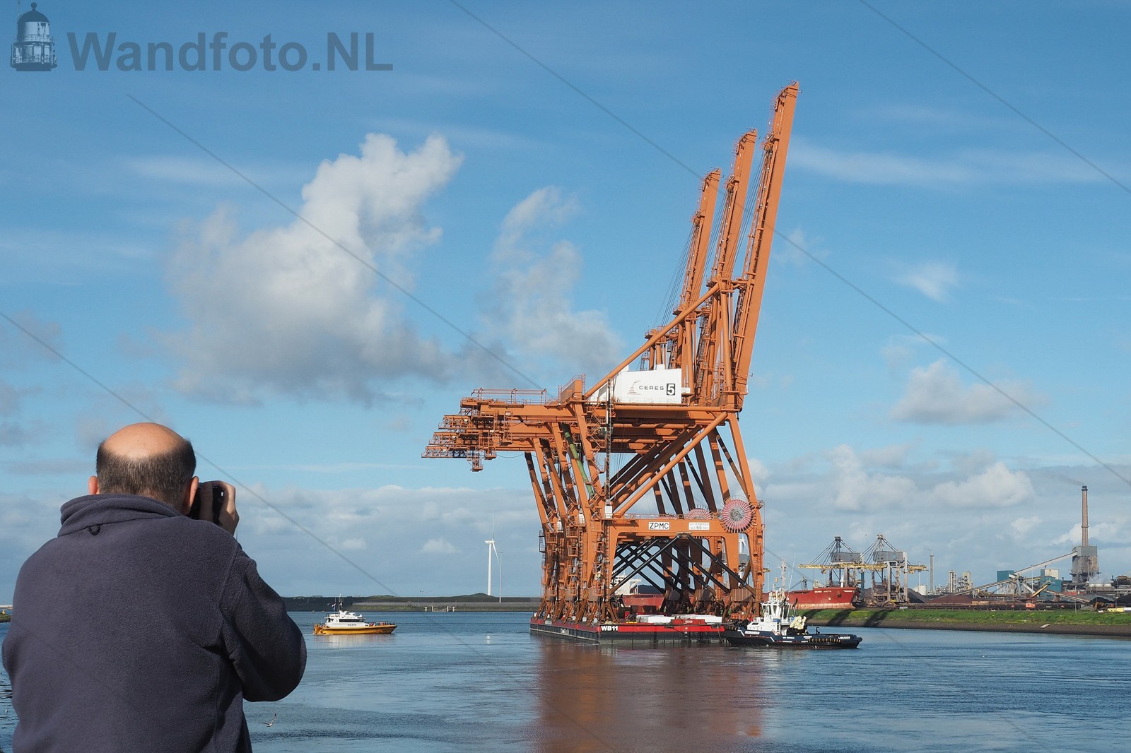 Containerkranen Ceresterminal vertrokken