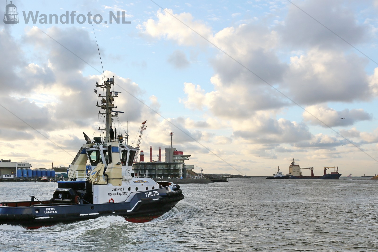 Clipper Falcon op strekdam Forteiland
