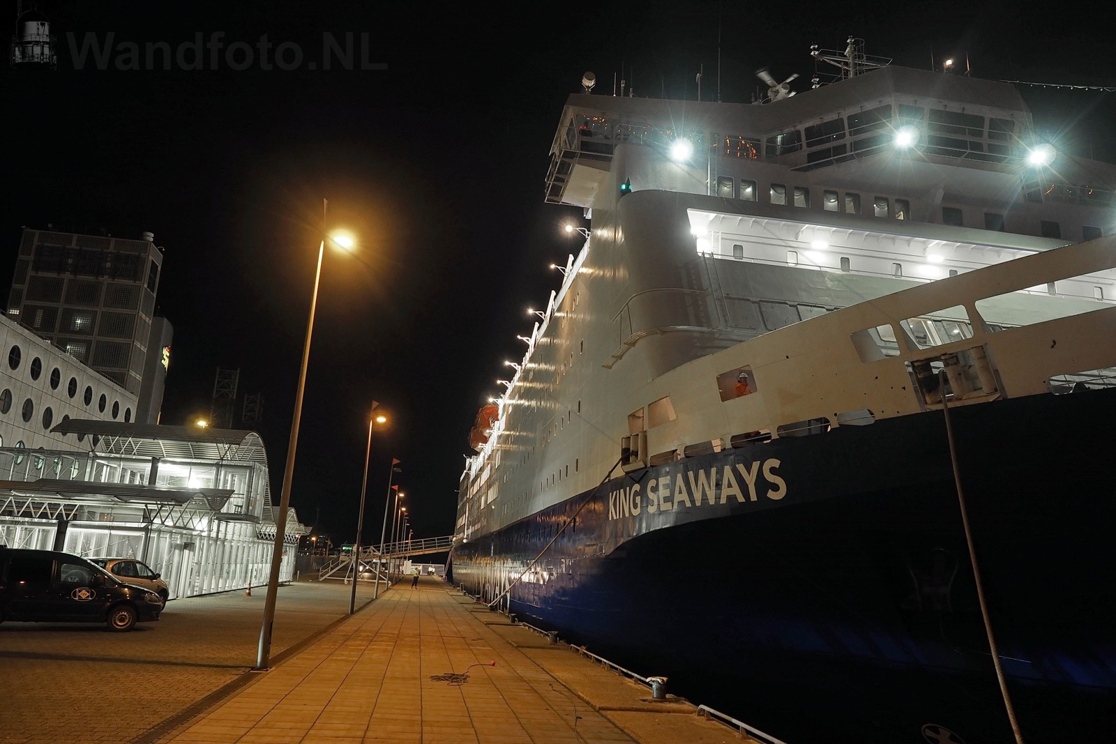Felison Terminal - Cruisekade | DFDS-ferries naar Amsterdam om