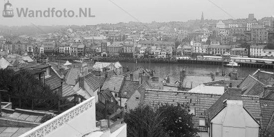 Zicht op de westzijde van Whitby