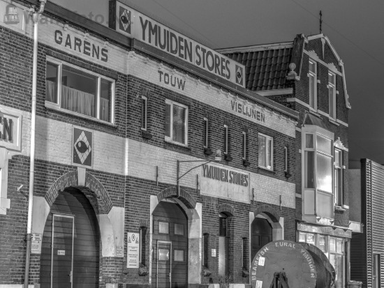 Trawlerkade |
Ymuiden Stores |