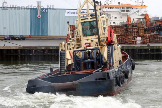 Cruiseferry King Seaways komt binnen tijdens stormweer