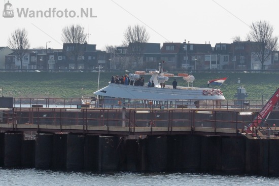 Rondvaartboot Koningin Emma