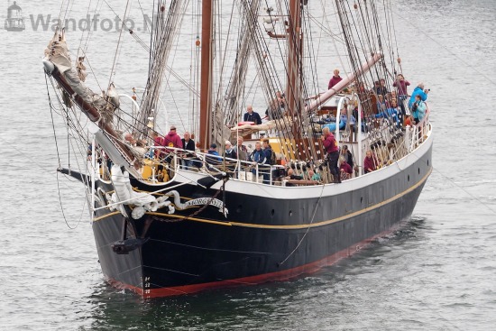 Vissershaven, IJmuiden |
Kvl 150816 110418 01w.jpg |
FotoKvL /