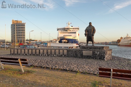 Sluisplein - Kop van de Haven | Vissersmonument |